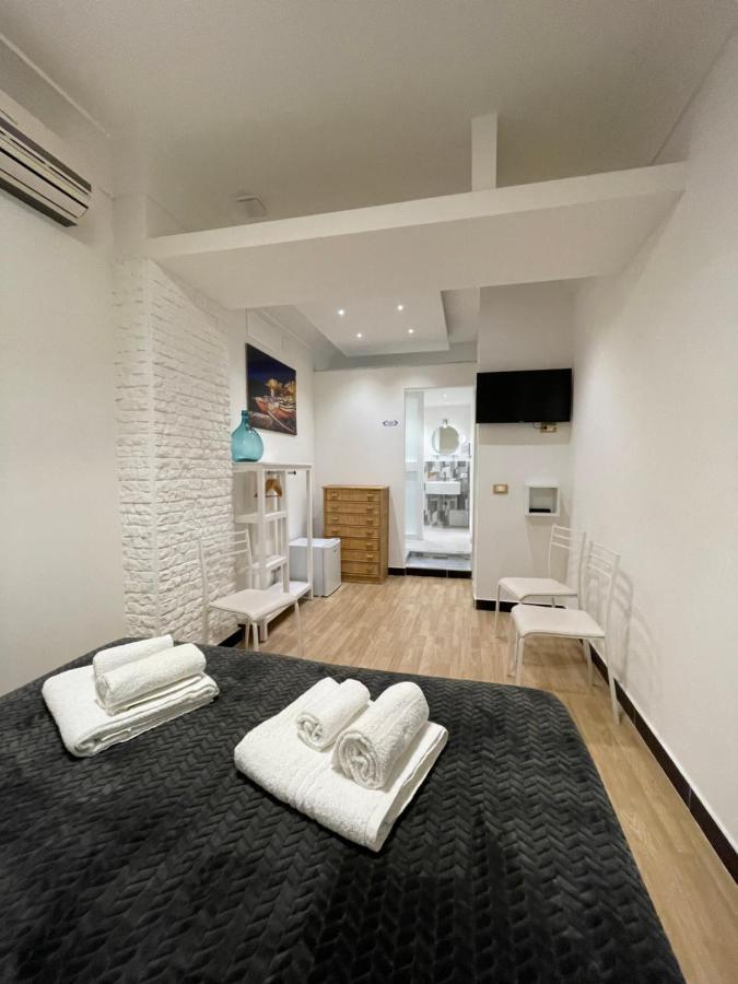 Centro Citta Basement Hotel Palermo Exterior photo